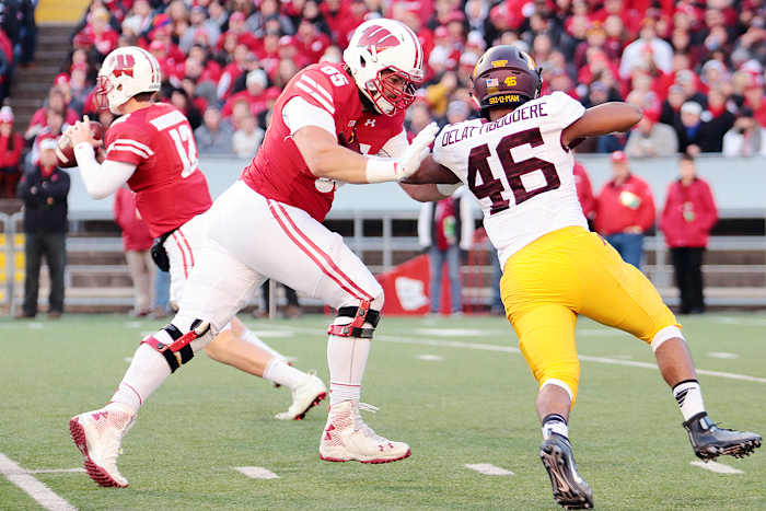 ryan-ramczyk-wisconsin-badgers-football-2016-all-america-team.jpg